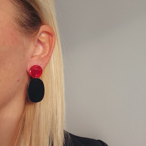 Statement - Black & Red