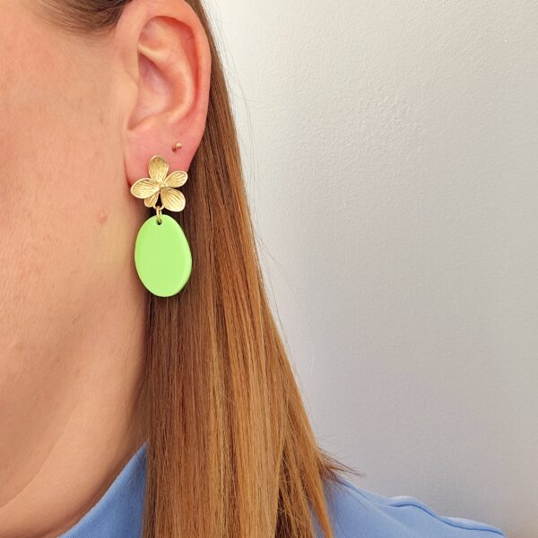 Electric Green - Oval Flower