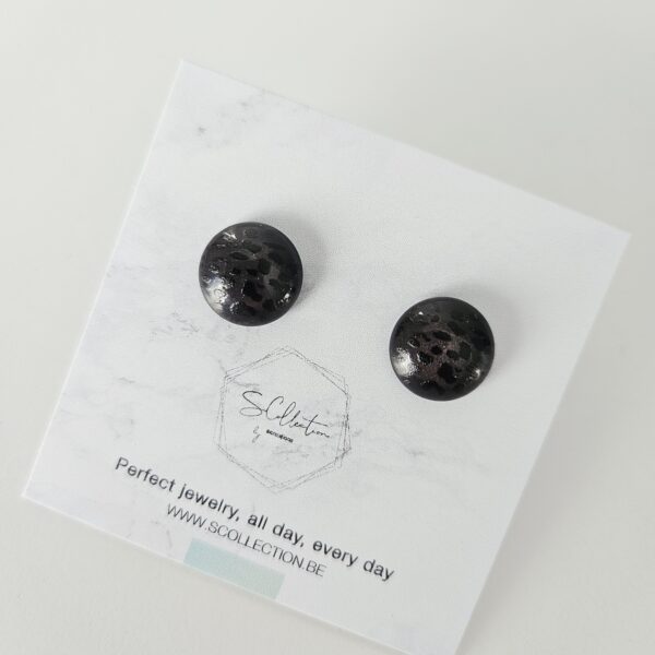 Studs - Panther Dark Grey